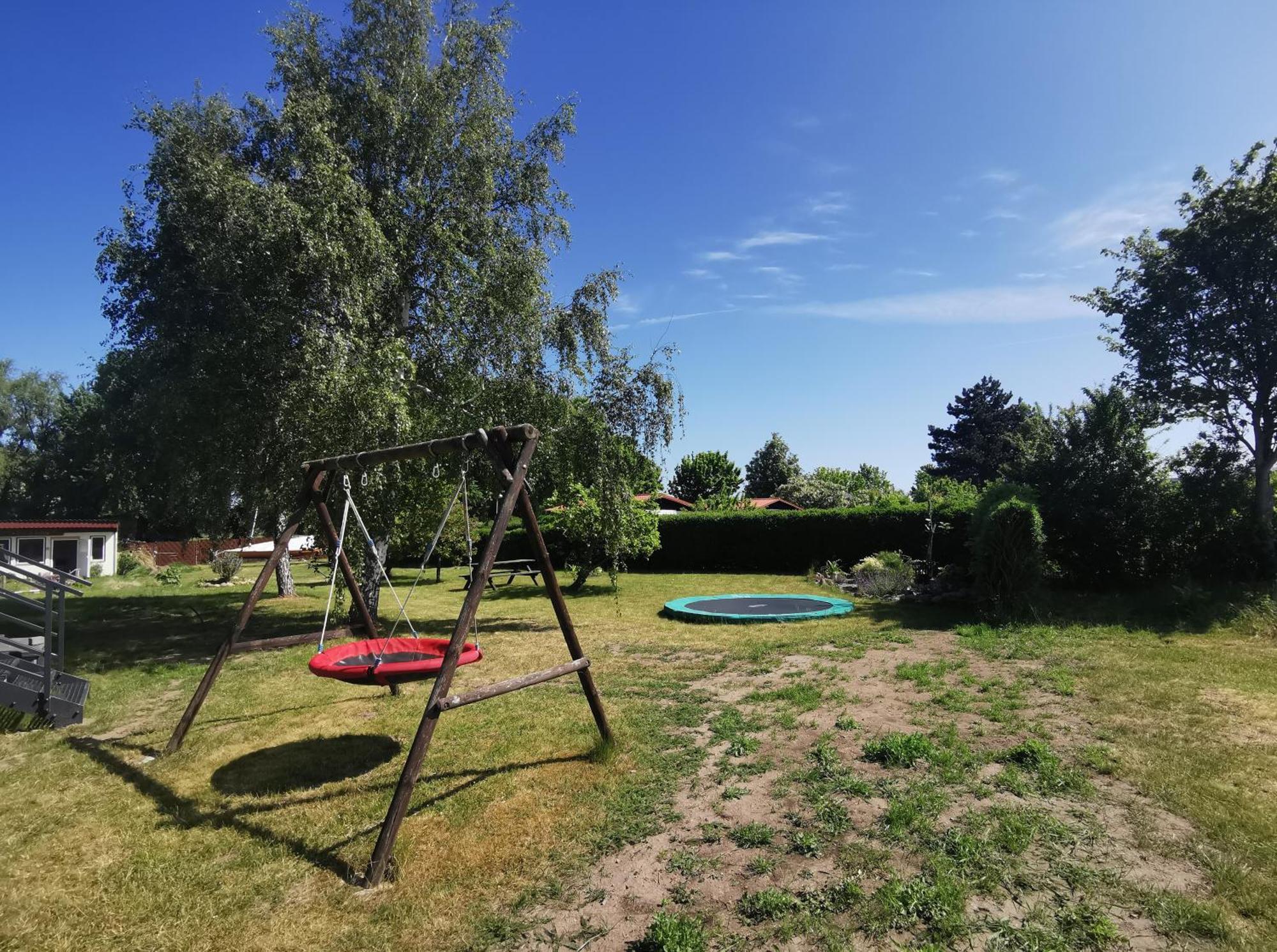 Ruegenferienhaus - Schaprode Hafen Esterno foto