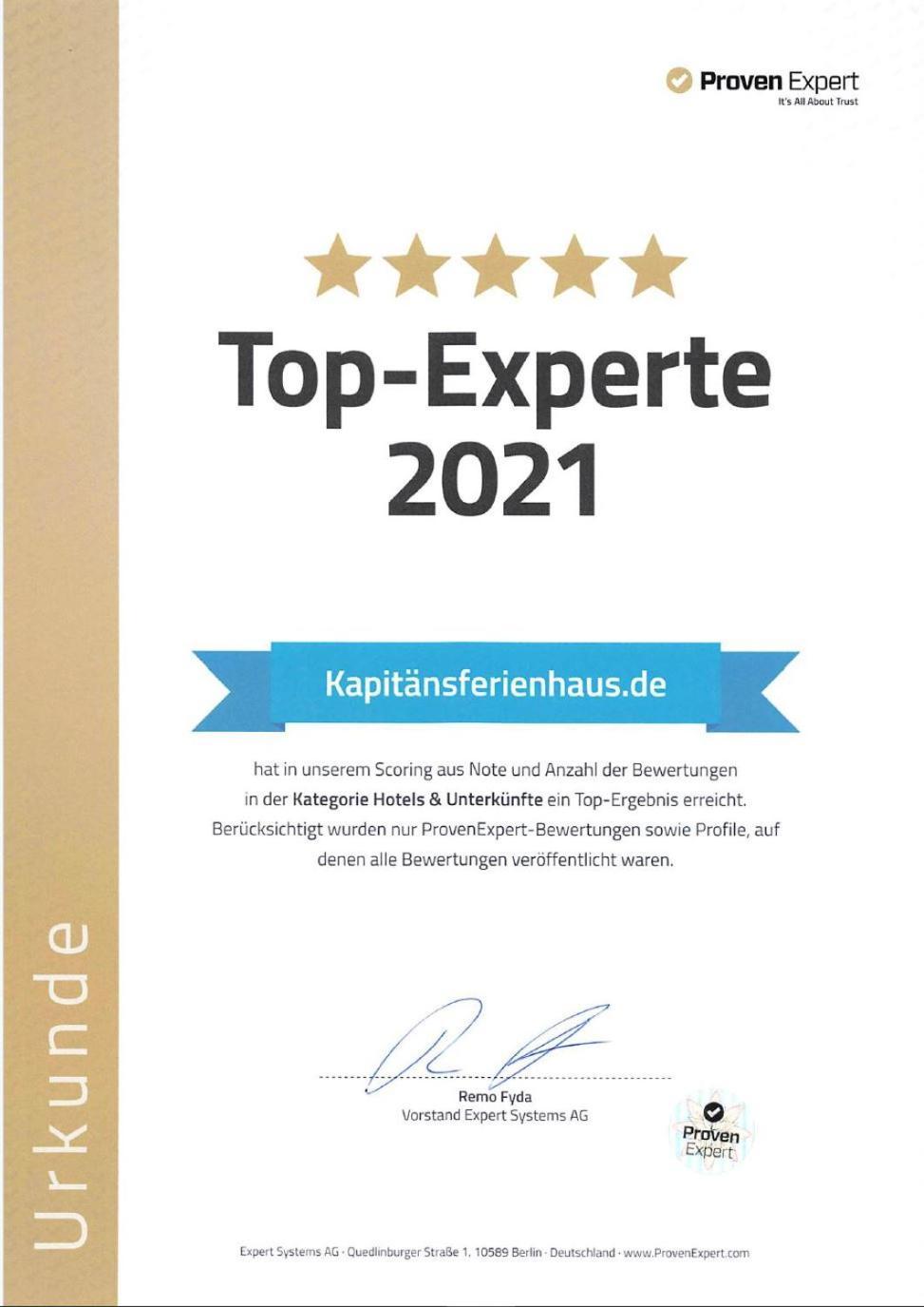 Ruegenferienhaus - Schaprode Hafen Esterno foto