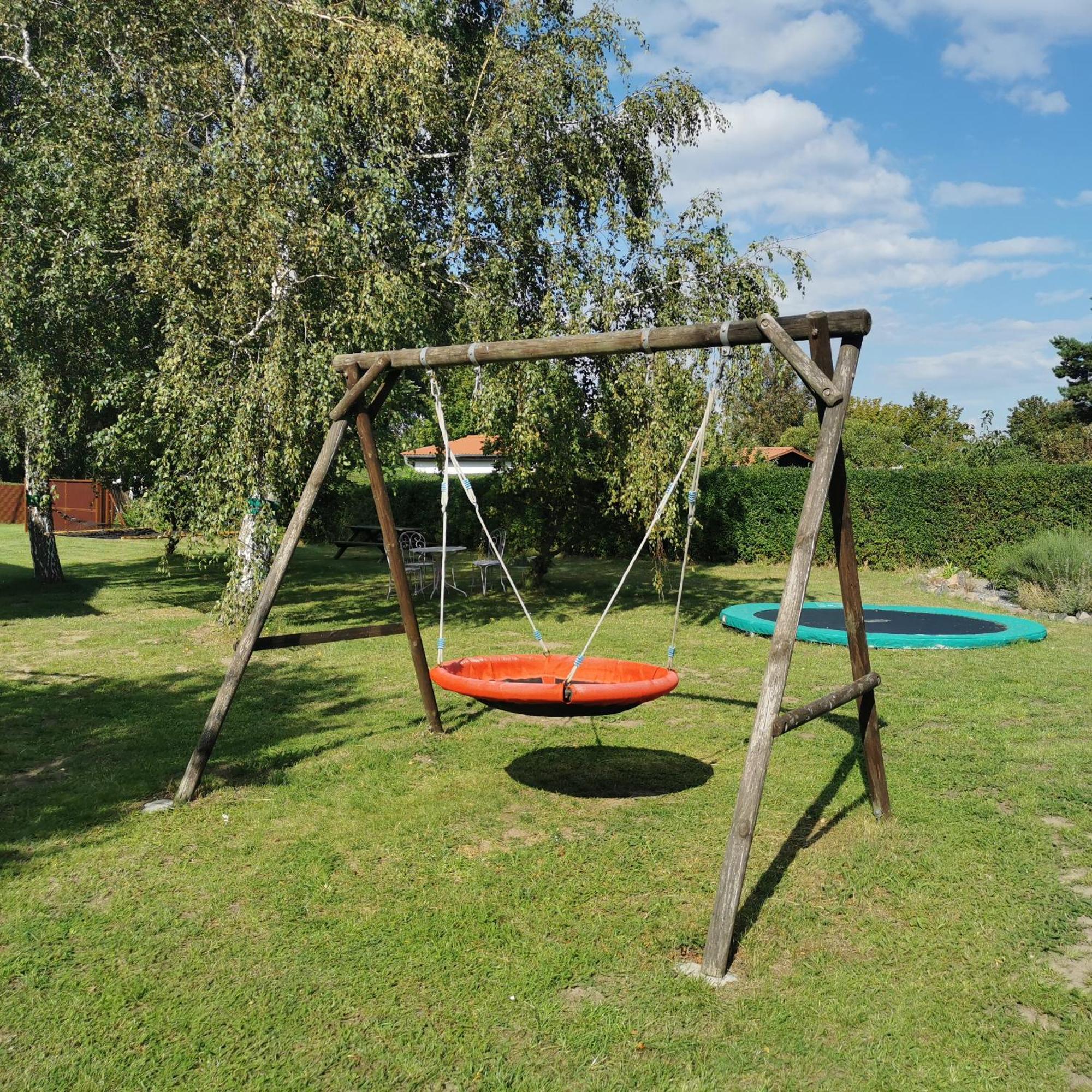 Ruegenferienhaus - Schaprode Hafen Esterno foto