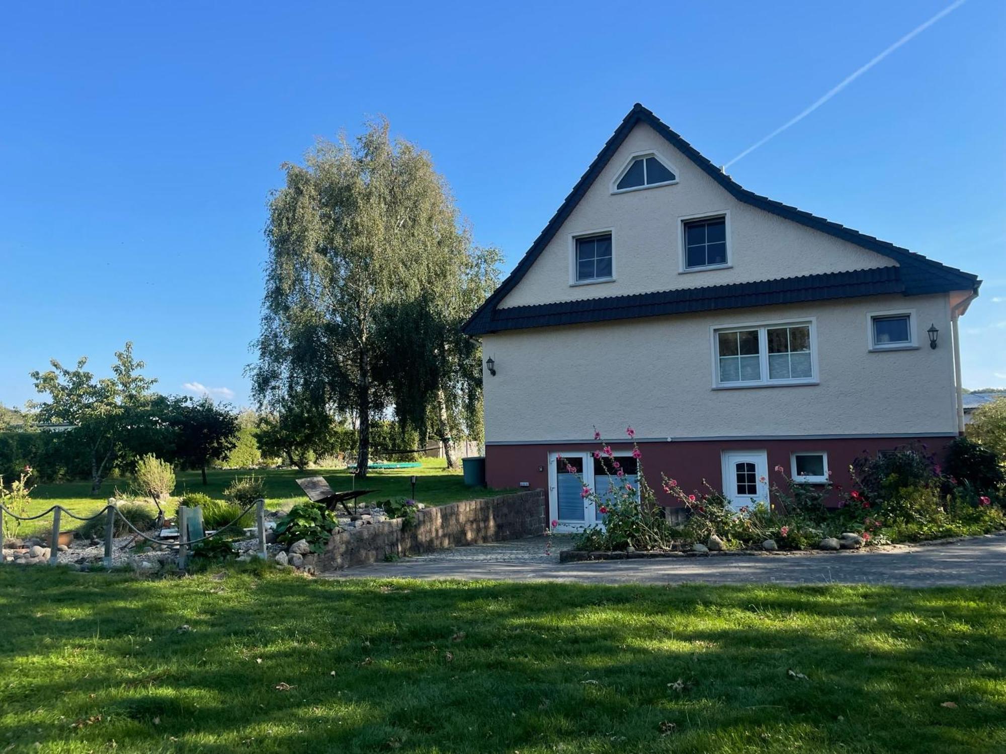 Ruegenferienhaus - Schaprode Hafen Esterno foto